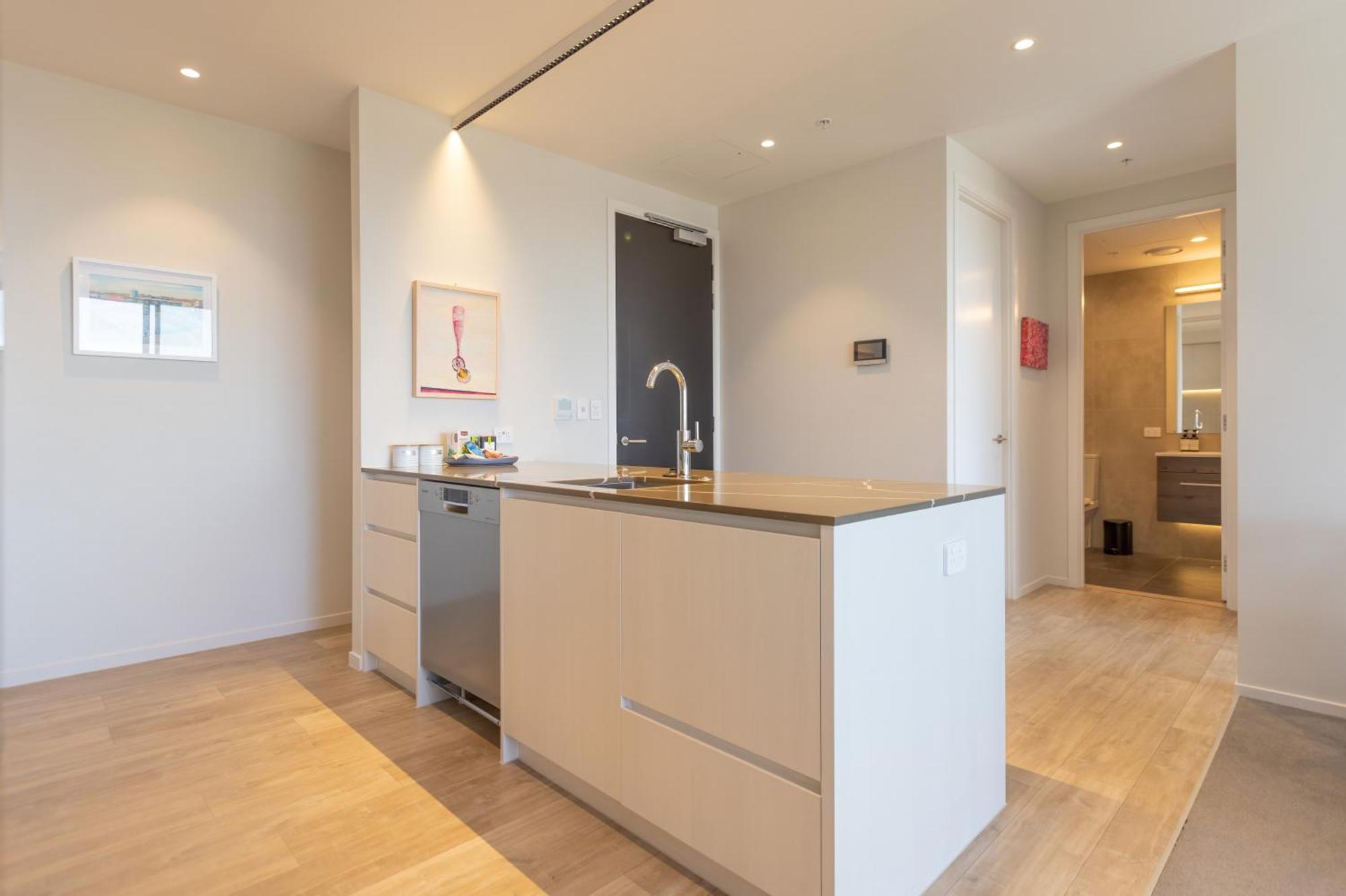 Luxury 2 Bedroom Cbd Apartment With Free Parking Christchurch Dış mekan fotoğraf
